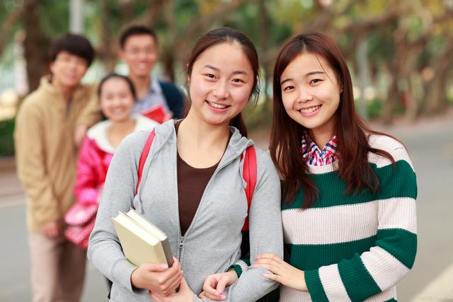 大学生入职要交毕业证原件？这样的公司要警惕，很有可能被骗