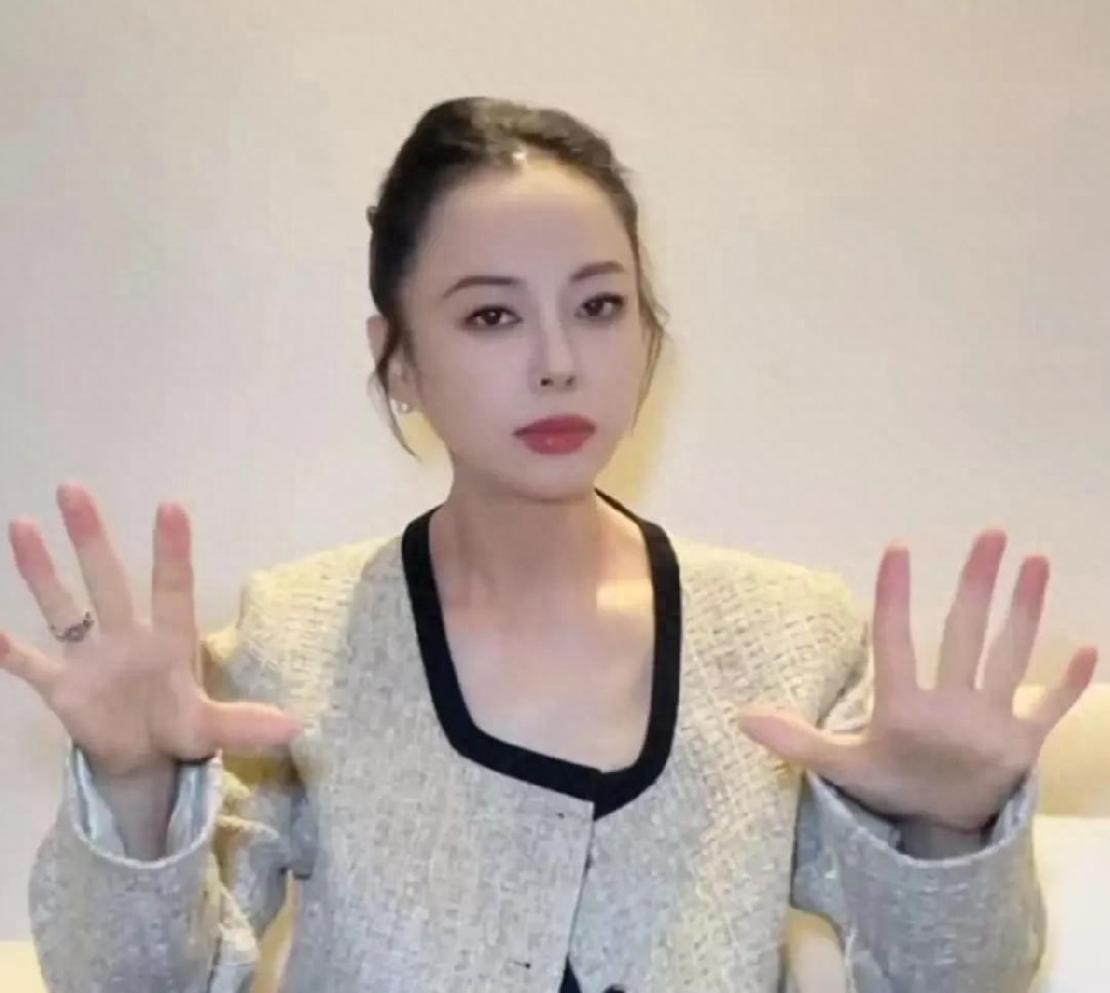 深圳同志导航报道 ：黄绮珊