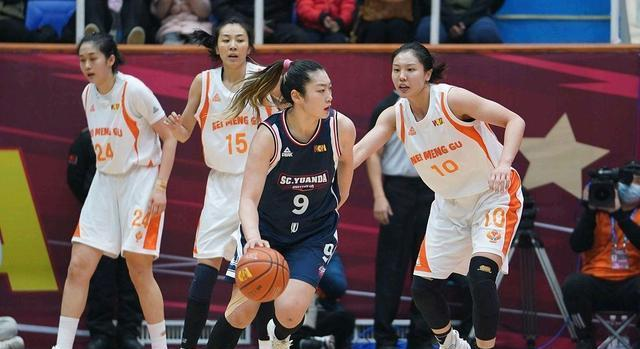 壮哉李月汝！欧洲杯最后一分钟崭露锋芒