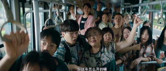 坚持正道，驶向成功