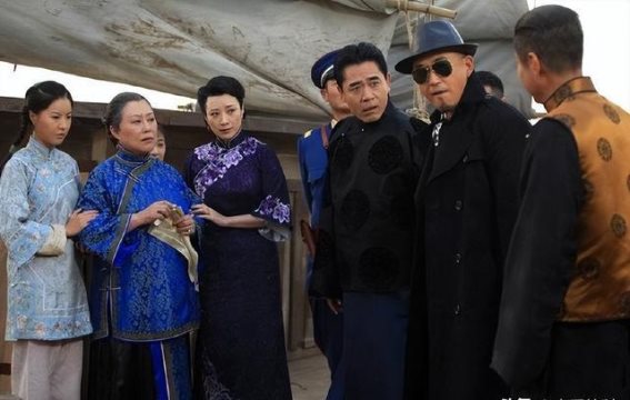 国产佳作巡礼：8部经典电视剧盘点，深度解读背后的人生智慧