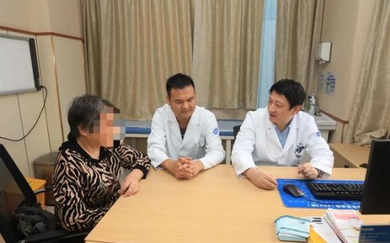 23岁女孩乳腺癌复发，基因突变成关键因素