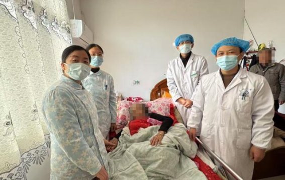 吴城卫生院为九旬老人带来重生希望