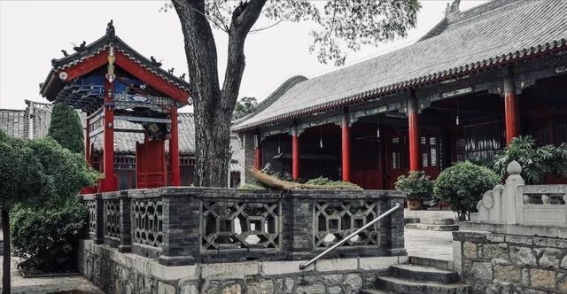 泊头清真寺：跨越六百年的文化与建筑奇迹