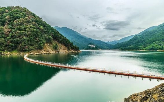 打卡重庆彭水，探秘苗族风情，畅游乌江画廊，品尝地道美食