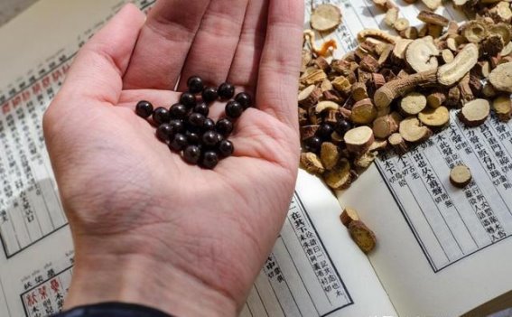 湿疹和痰湿反复发作？中医教你彻底治愈的方法