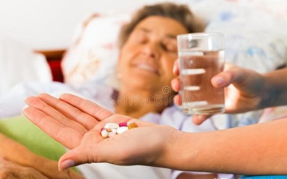 服用他汀类药物时要避开这些食物