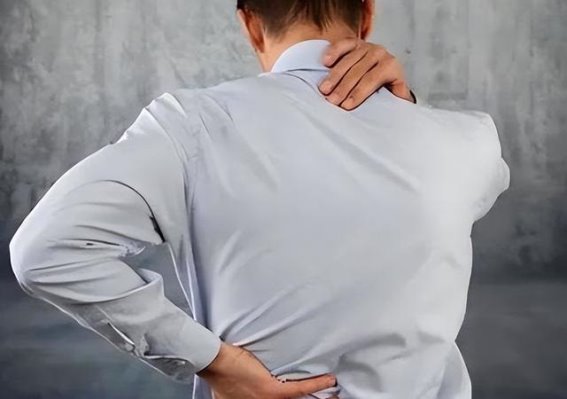 胆囊结石的早期信号，你可能忽视的三个不适