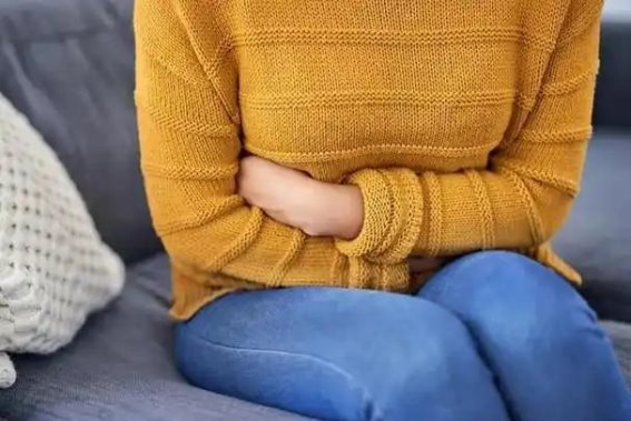 吃饭时的胃部不适，可能是胃病的预兆