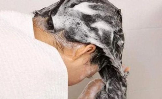 冬天洗头要注意的几个时间段