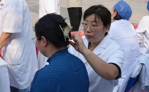 寒冷冬季市民健康防护指南：警惕心脑血管、皮肤和颈椎疾病