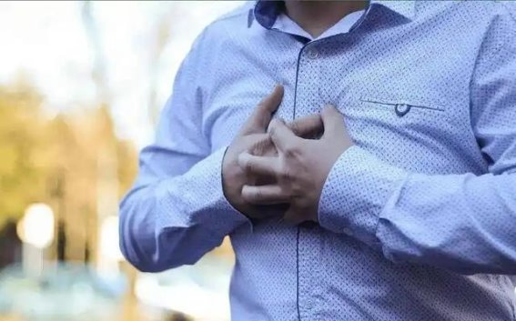 心脏病患者为何不能碰烟？偶尔抽一支背后的巨大风险