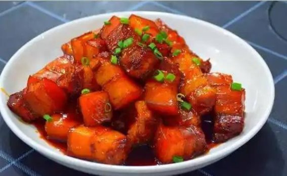 三高困扰背后，能成功避免的中老年人都有哪些习惯