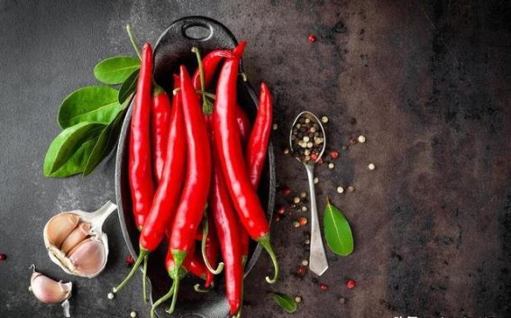 高血压患者应避免的两种食物，吃错了影响降压效果