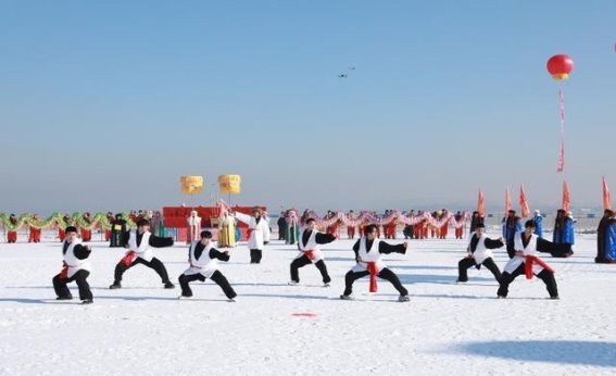 法库冬日奇遇：雪地足球与辽文化冬捕季