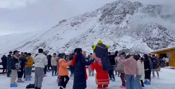 康定情歌（木格措）景区冬季浪漫新体验