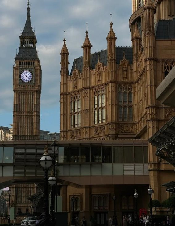 闺蜜的港澳五日游全攻略：畅游香港与澳门，享受美食与风景