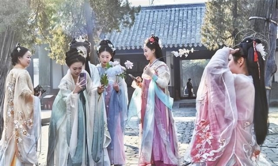 孔府过大年：文化与传统的春节盛典