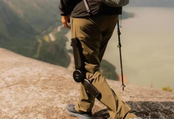 外骨骼机器人：让登山不再是体力的挑战